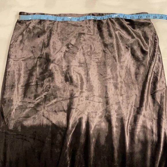 Ann Taylor Petite Velvet Pull On Bias Skirt 553687 - Picture 5 of 7